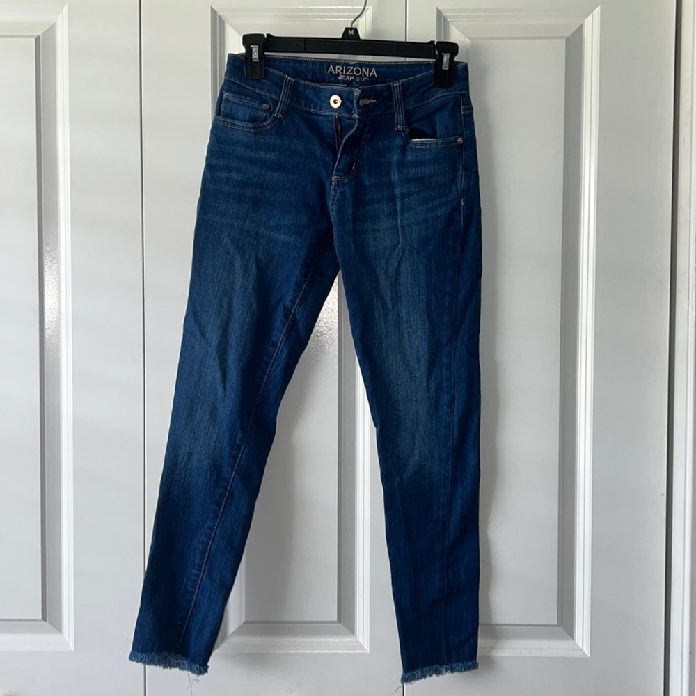 Arizona jeans, size 1 in juniors